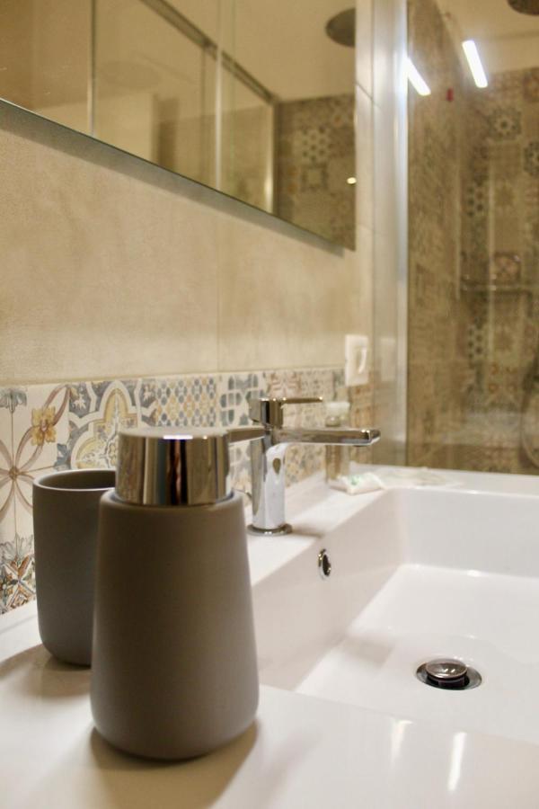 Home Viale Trento 16 Cagliari Ngoại thất bức ảnh